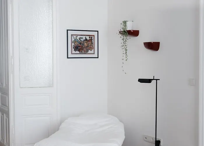 Design For Up To 7 Guests Near Prater Daire Viyana
